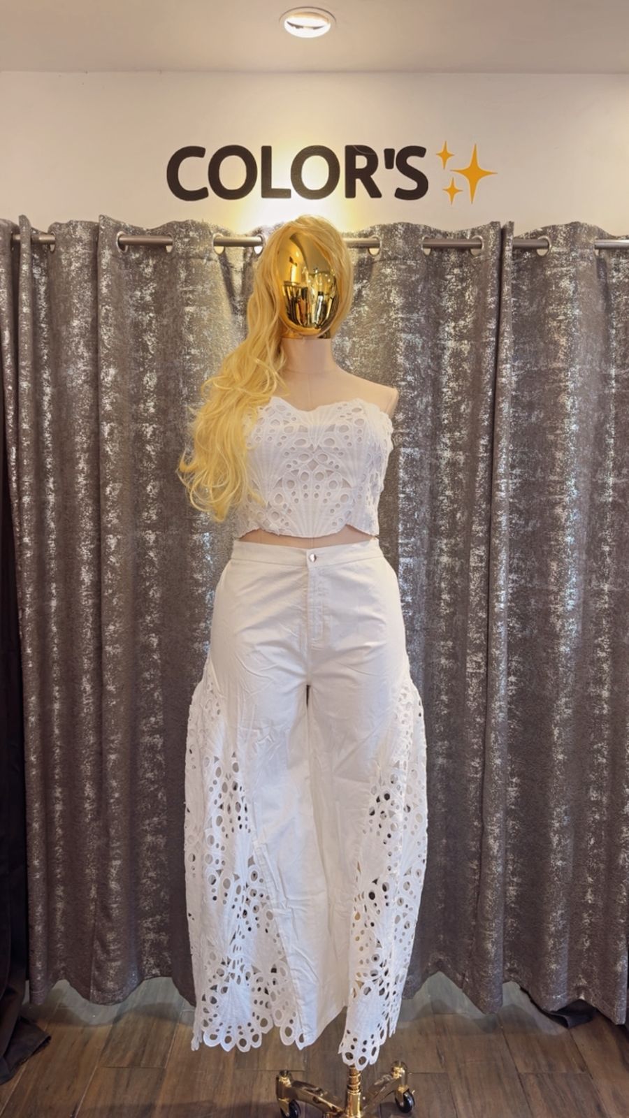 CONJUNTO DE TOP ESTILO BORDADO