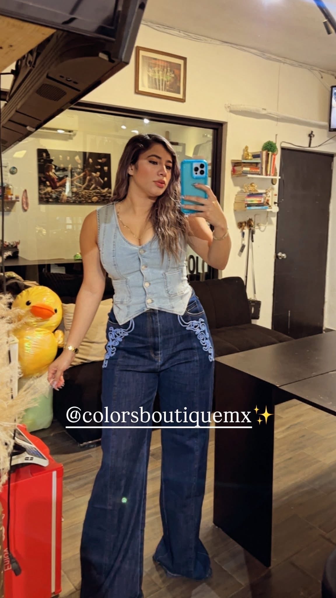 PANTALÓN CURVY DETALLES BORDADOS