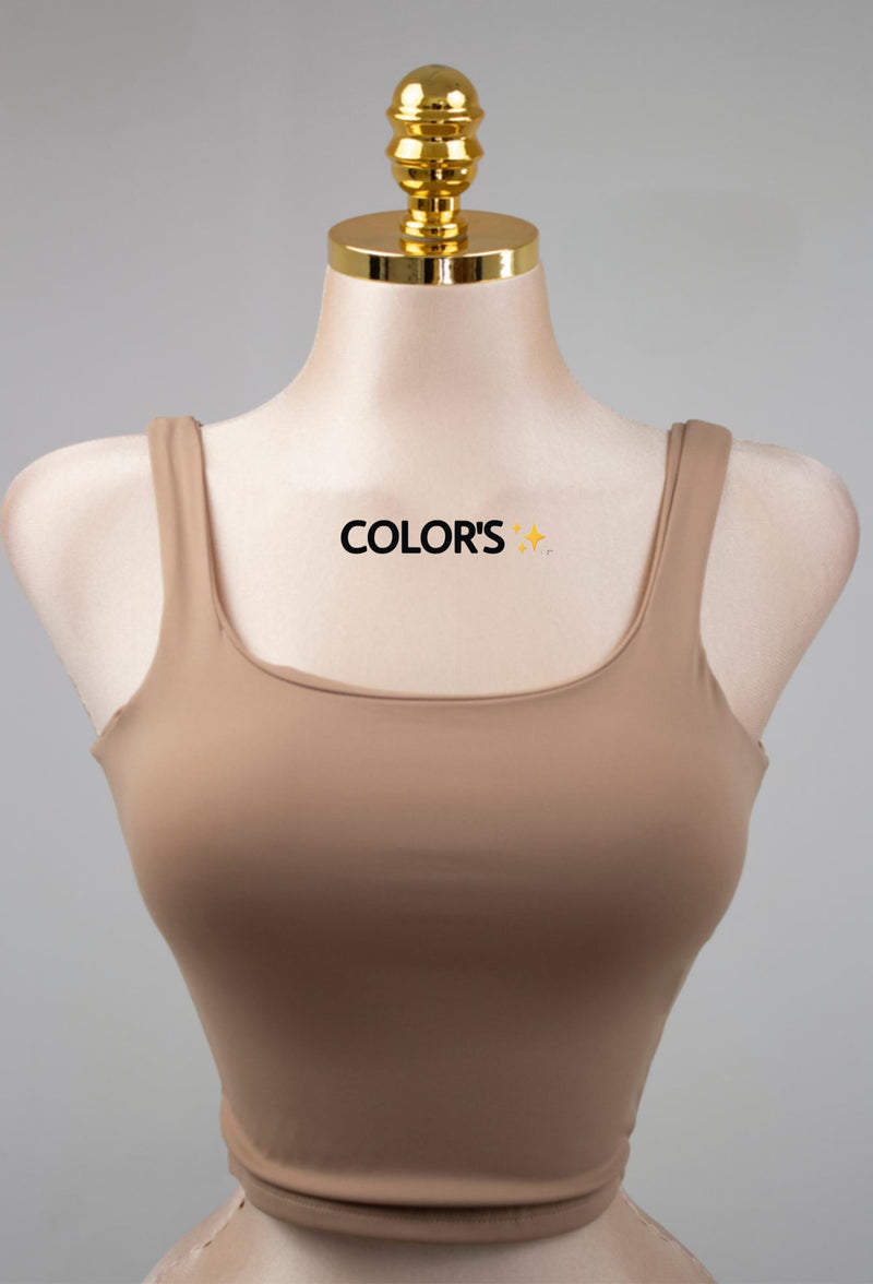 CROP TOP CON TIRANTE GRUESO