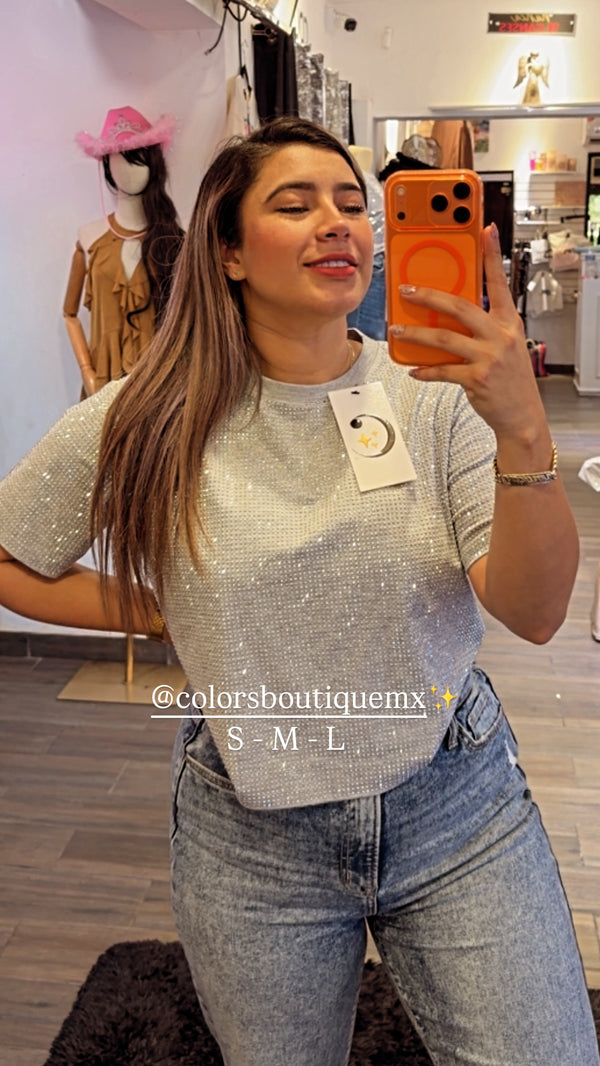 Blusa llena de brillos
