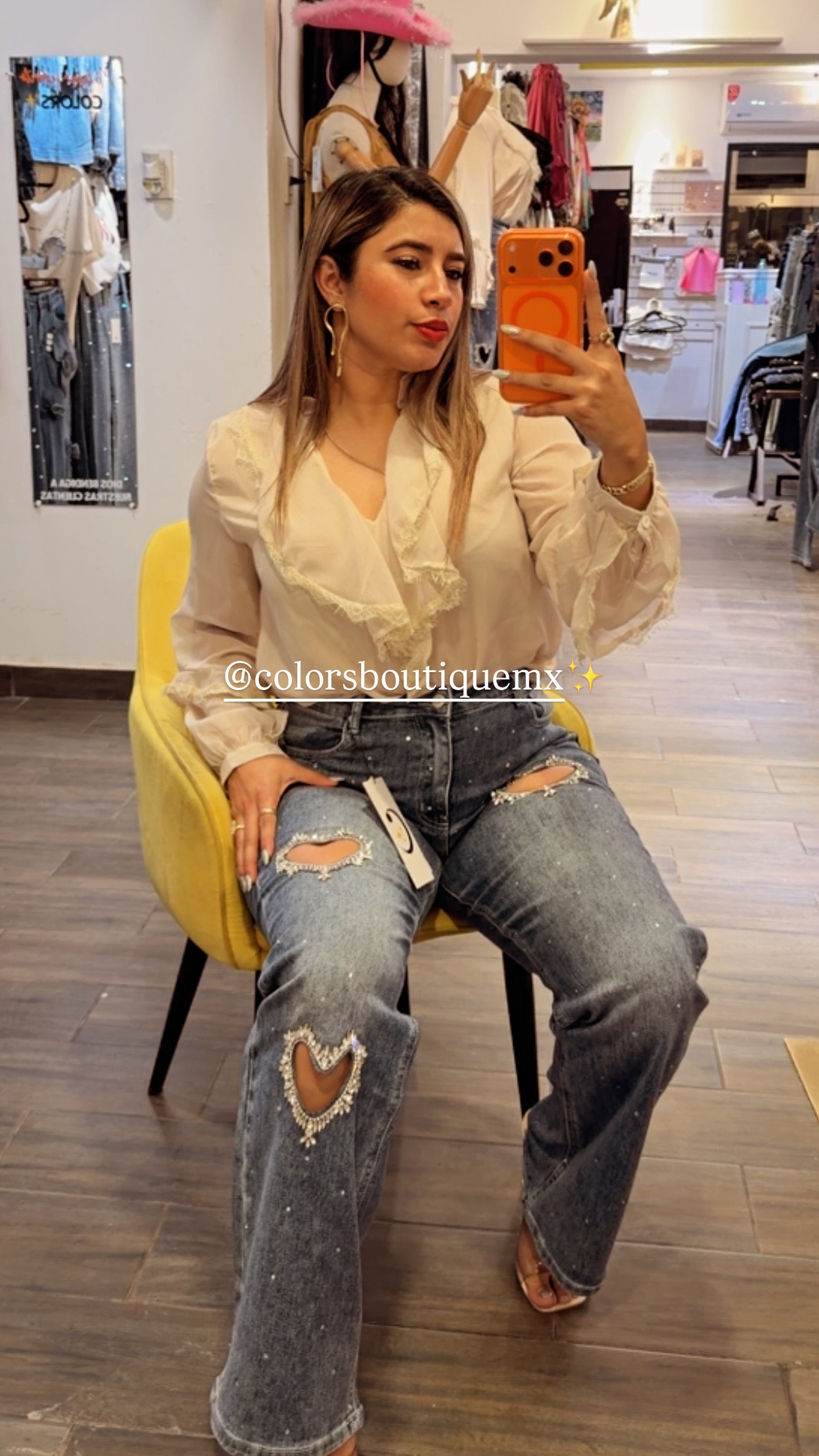 PANTALÓN PERFORADO CORAZÓN