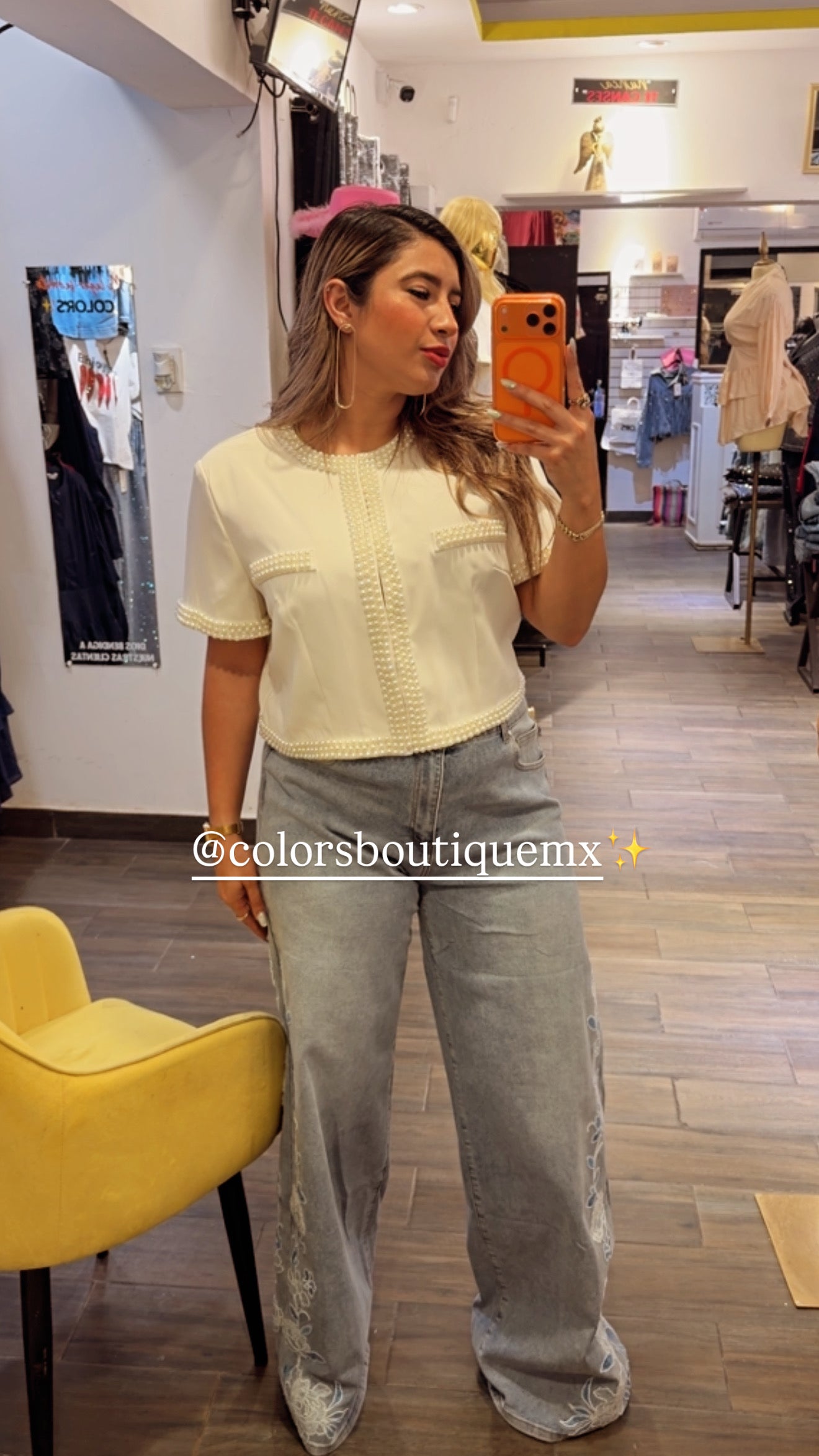 BLAZER-STYLE CROPPED CURVY BLOUSE